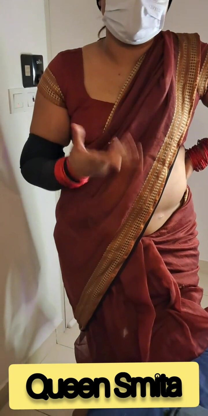 Goddess Silk Smita: Amma no quiere parte de hijastro
