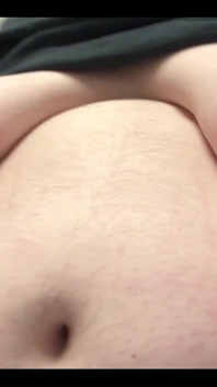 이 새해 나는 더 크고, 둥글고, 부드럽고, 뚱뚱해지기로 결심합니다! 복 많이 받으시네