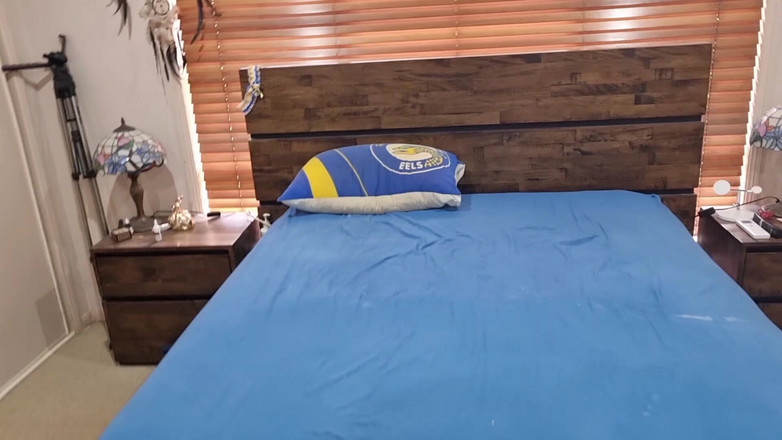 WeAreFukBunnies: Jsem tak nadržená na ptáka