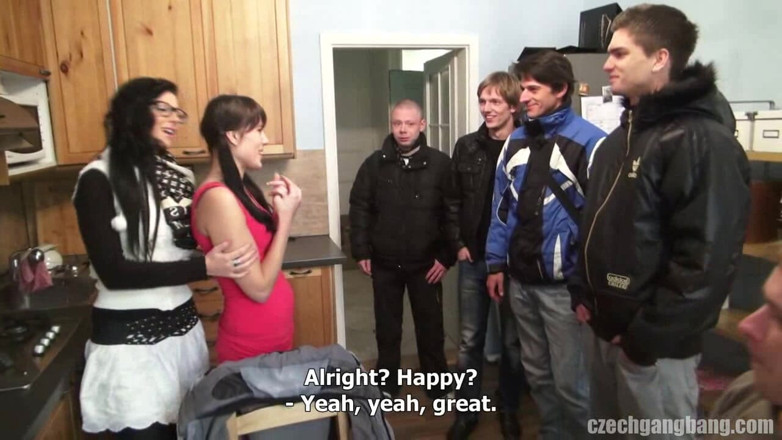 Czech Gang Bang: Tschechischer gangbang 14: ein eifriger amateur genießt 30 creampies