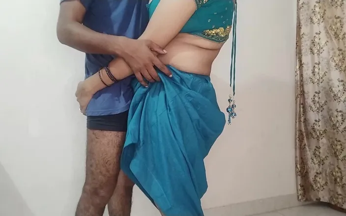 Yourdidipriya: Desi ha scopato la giovane figliastra del mio patrigno