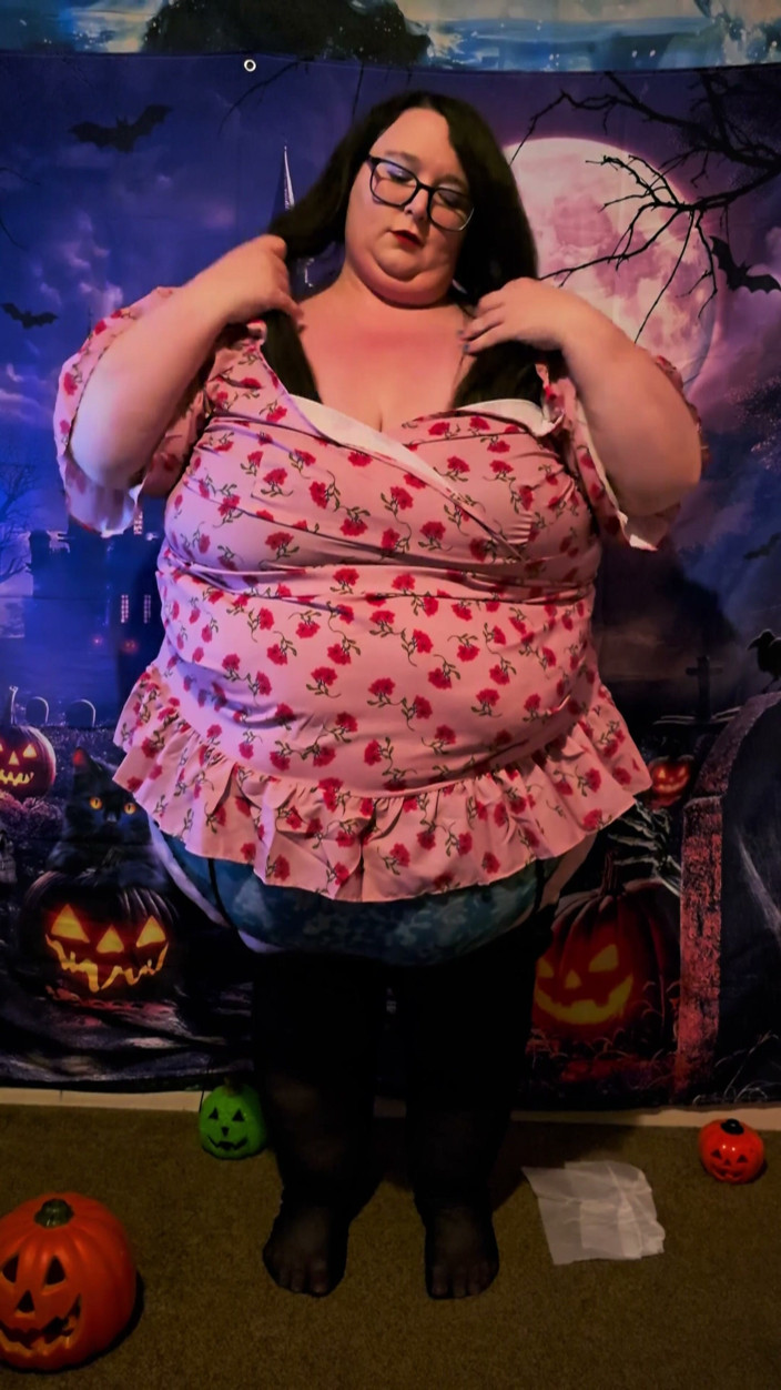 SSBBWLadyBrads: SSBBW Tight and Curvy Dress Haul Oct 2026 Part 1