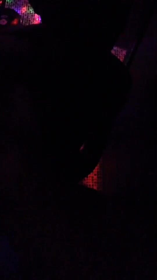 Moby_Yik: Solo Jerking at Club Toilet