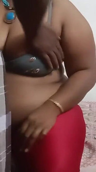 Tamil esposa infiel follando en casa