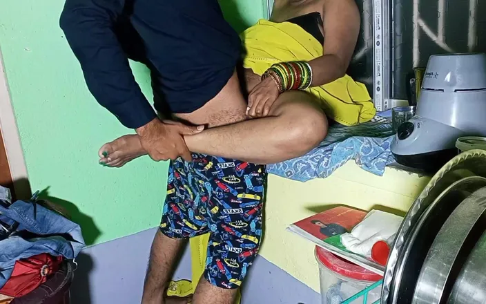 FireeCouple: Desi SasuMaa meminta DamadJi untuk mengongkek pepeknya semasa isteri hamil!