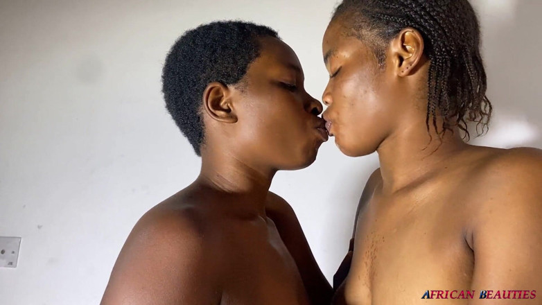 African Beauties: Hot Lesbian Bitches Squirting Effortlessy