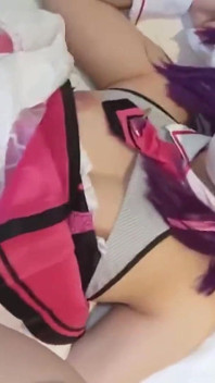 Czekoladowa pokojówka służy z chętnym urokiem, Cosplay Fantasy topi się w gorące prywatne spotkanie