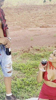 Cô bé quàng khăn nghịch ngợm gặp Lumberjack Eater và thả cô ấy ra giữa đường