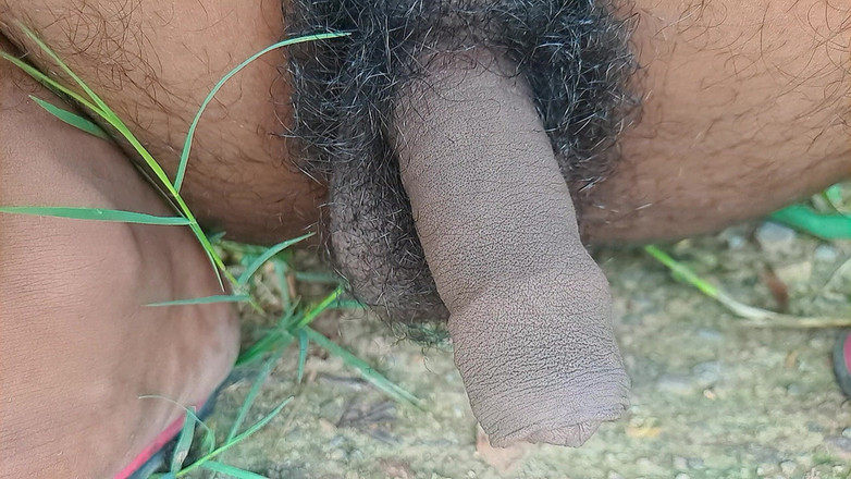 Desi_Porn_India: Solo indyjski chłopak chce się pieprzyć przez kogoś