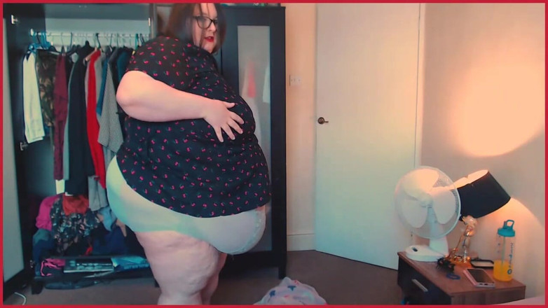 SSBBWLadyBrads: SSBBW rozdziera ubrania, które nie pasują do ciała