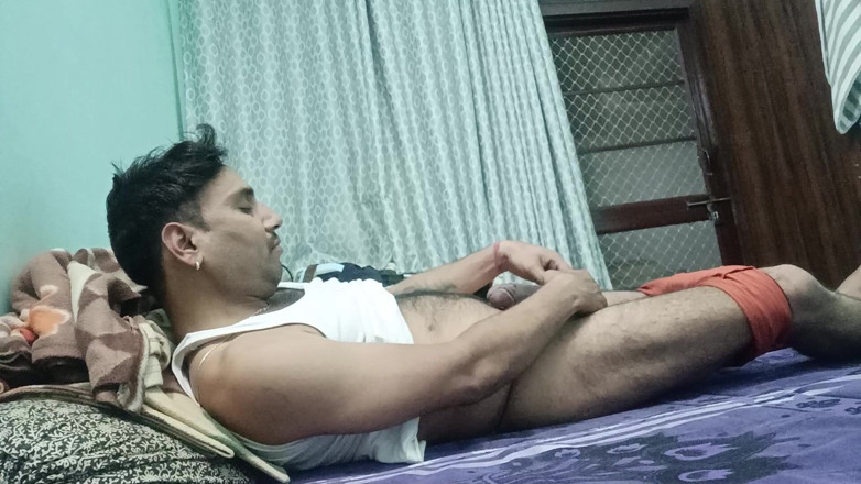 Rajasthani-old-lover: bhaartiy desi aadmi seks aur shovar joota aur maastarbeshan