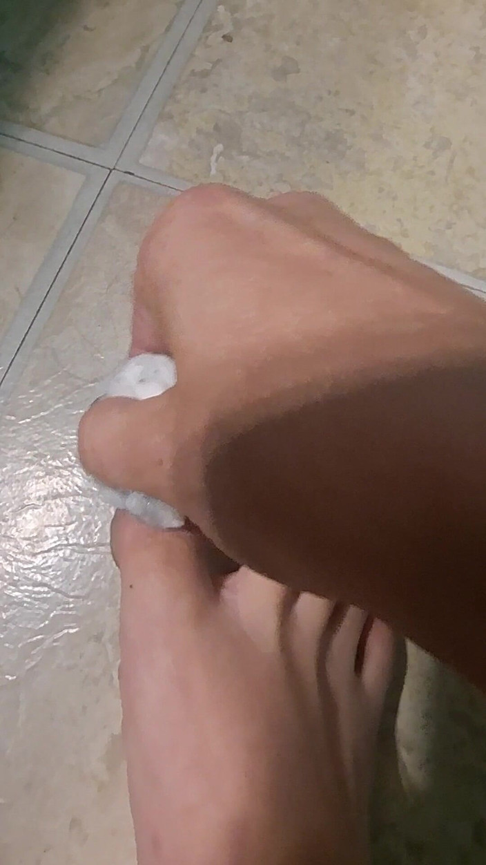 Naughty alchemy: Польское удаление педикюра