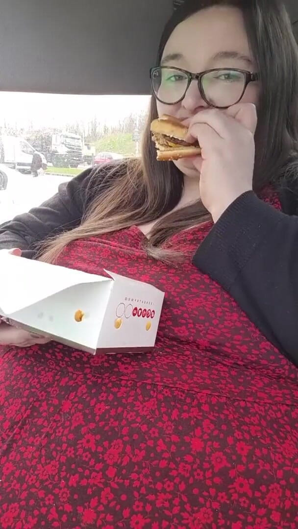 SSBBWLadyBrads: 더 많은 핑거링
