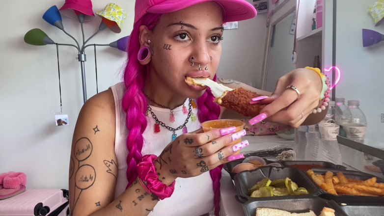 Nali Marie: Spicy Food Mukbang Overeating Facestuffing Petite Girl Eating Hot Food...