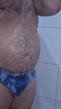 在淋浴间与我结婚