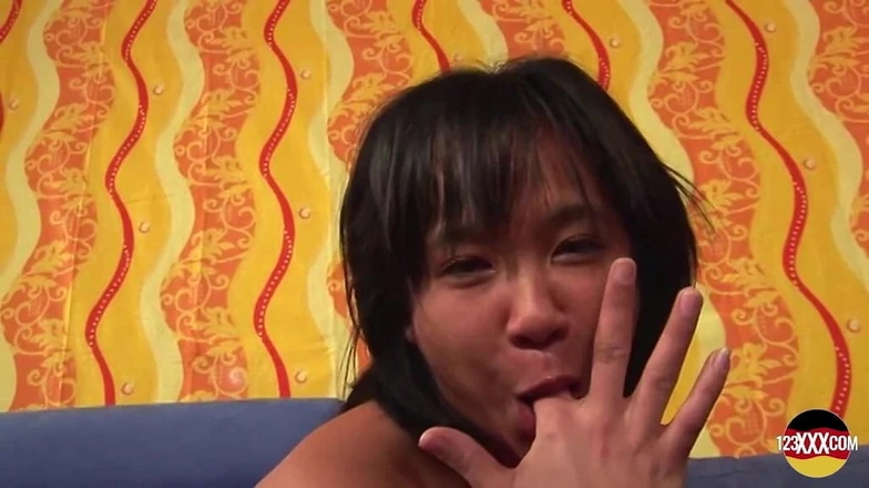 123XXX - 100% Amateurs: This Wild Slut with Small Tits Want's to Eat That...