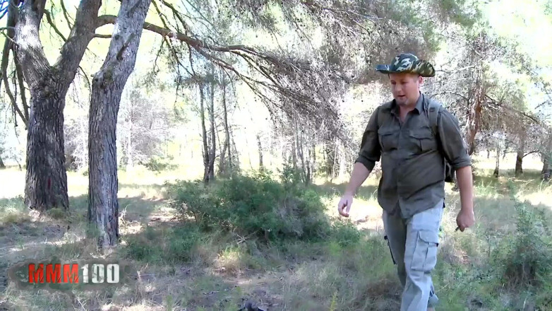 MMM100: Jävla perfekt porrstjärna Suzy Gala i skogen