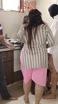 Desi czwórka hindi audio