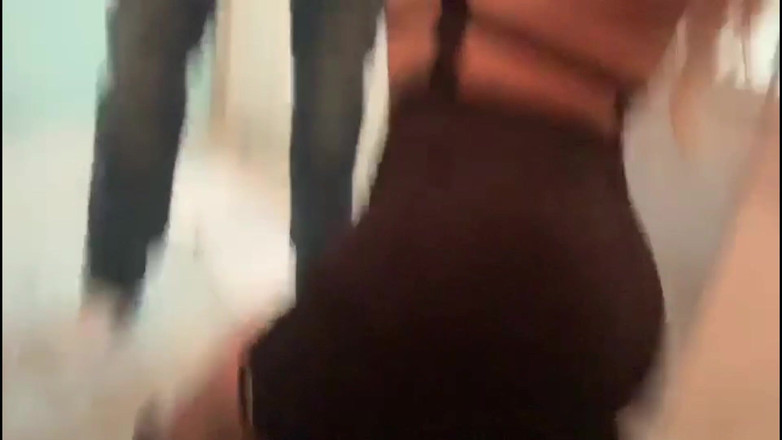 Agatha Lyra: 与健身男孩交流