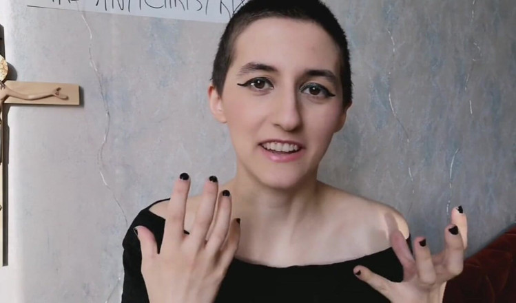 The Antichristrix: Lakomá děvka na tebe křičí