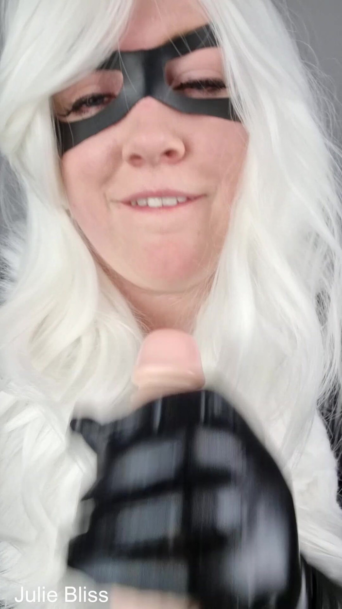 Julie Bliss: Трахаю шлюховатую толстушку blackcat, косплей