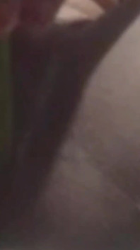 Videollamada de amiga de una niña de Malasia bangla