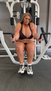 Blonde BBW MILF