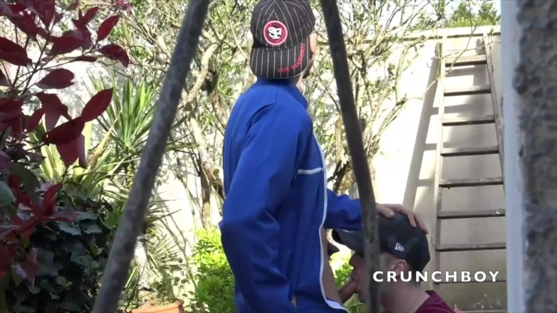 EXHIB BOYS: Straight worker fucked by his colleegue outdoor