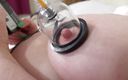 Dirty Doctors Clips: Meme uçlarının emme ile elektro stimülasyonu
