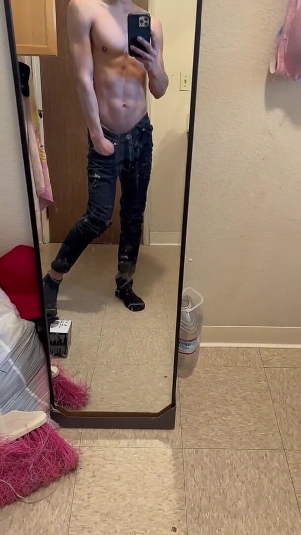 Xooshua (xblue18): Sttygneno 뒤에 미스터리, 그는 정말 누구인가?