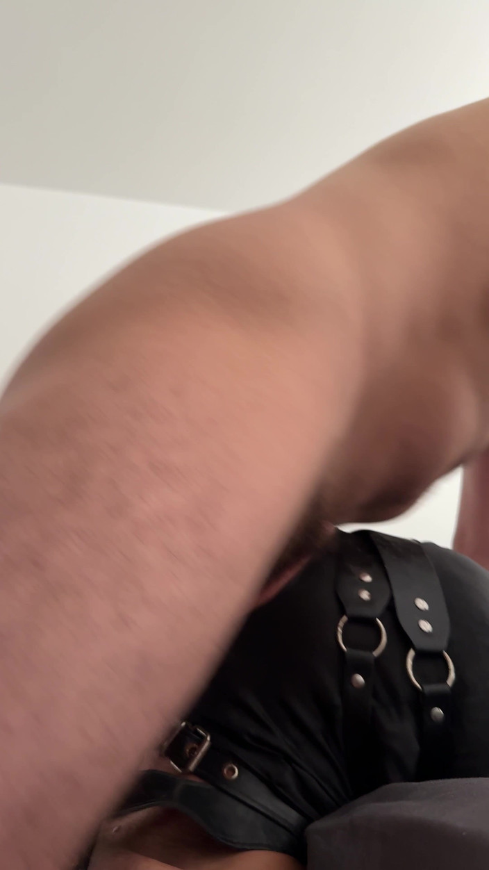 Danmel X: Gırtlağına kadar sikiş