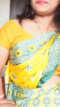 .Indiancă bhabhi obraznică proaspăt căsătorită futută de Devar