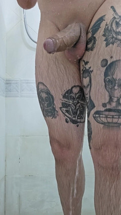 Lkdick8: Чабби поймали за в душе