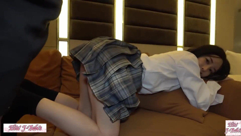 Asian happy ending: Ahegao Flashes dominieren als Intensitätsspitzen in einem überwältigenden haltefreie Moment Heute...