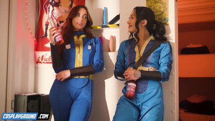 Cosplayground: Sage Hunter Audrey Reid'i serpinti sığınağına boşaltıyor - fallout porno cosplay...