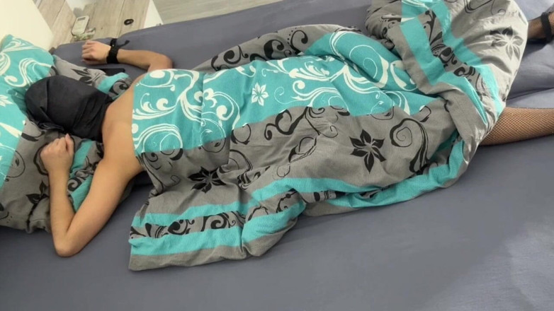 Christi: Použijte mě, jak chcete, jsem tvá sexuální hračka, takže mě...