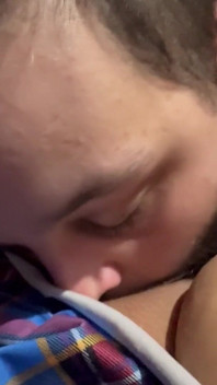 Padrasto comendo minha buceta bonita
