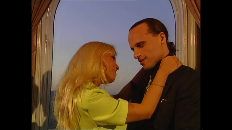 MMV films - The Original: Krásné panthery a monstrózní černé ptáky, sexy milfky ošukané do zadku...