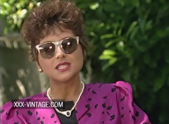 XXX-Vintage: Kenangan seksi dengan si rambut cokelat semok