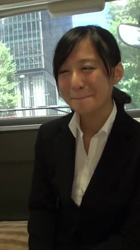 A Bright Smile Behind the Recruit Suit. an Elegant Beauty Reveals Her Secret Side -part.1