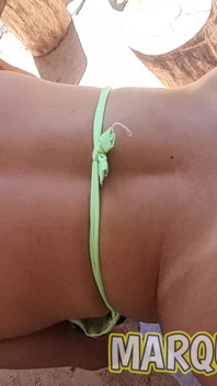 Bikini Babe Rewards the Photographer with Pussy & Ass Fucking