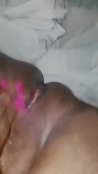 Masturbace tlusté kundičky stříkání prstění