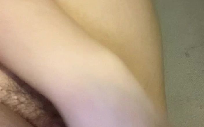 Swe_woman97: Un vibrator în curul meu