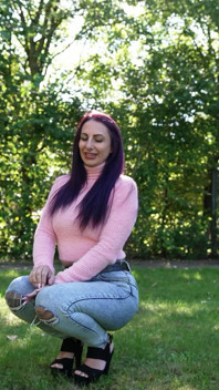 German Scout - alemã tatuada milf devil akita com lábios longos pega para primeira foda de casting