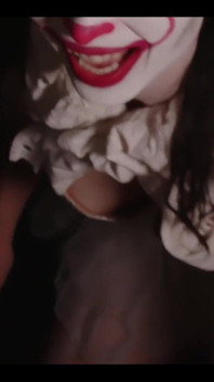 Woran wir gearbeitet haben ...! Mache dich bereit für peeniewise den clown ..!