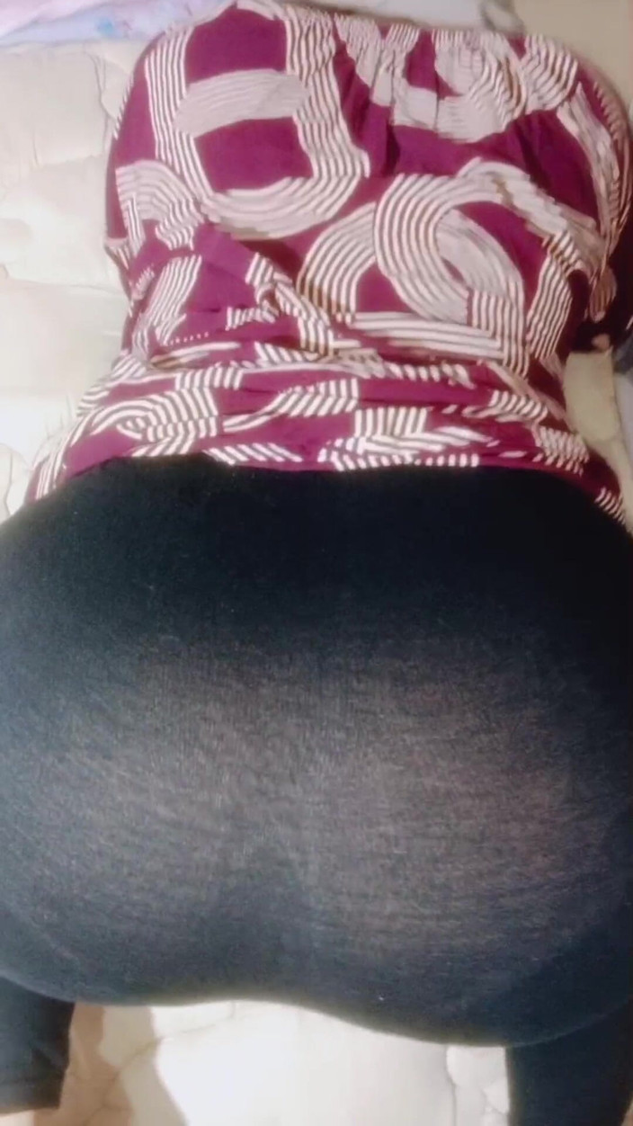 Asian girl videos: Aisyah's poesje