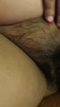 Desi sexy ragazza calda nuda mostra dildo cazzo di figa calda.