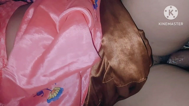 Desisexycpl123: Sexy Priya fode por vizinho garoto quando marido não está...