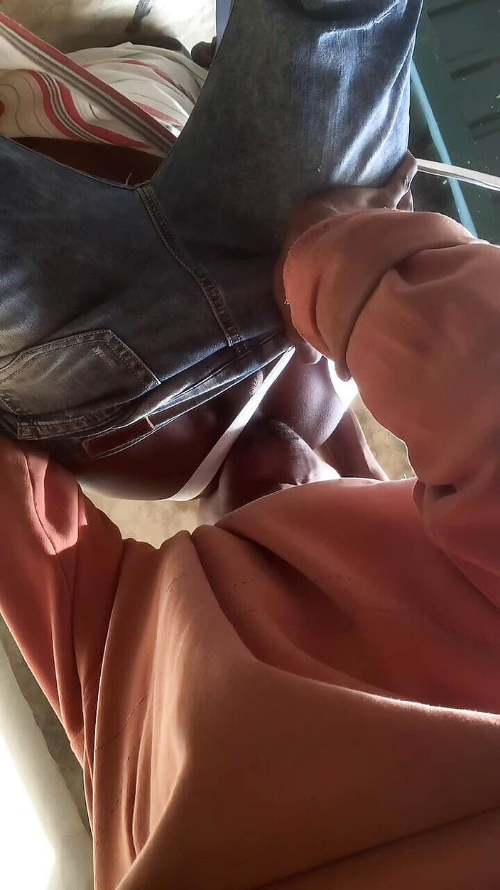 Stilesbhalifa1: 夏天下班后操我的双层床友