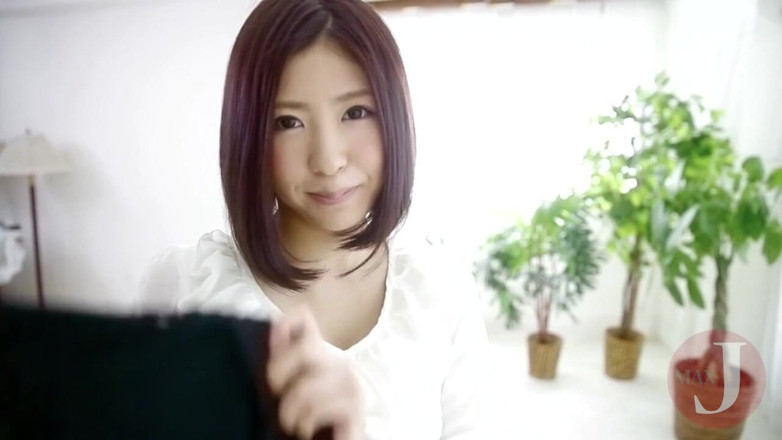 Asian happy ending: Beautiful asian teen giving interview